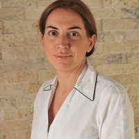 Ayse Akcura