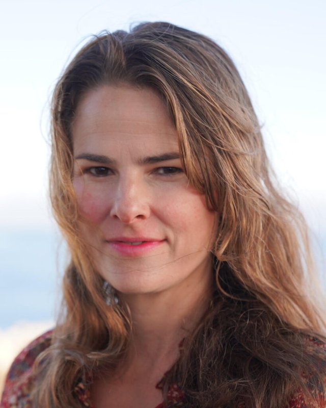 LAURA ARMEY