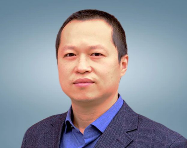 Junhua Wang