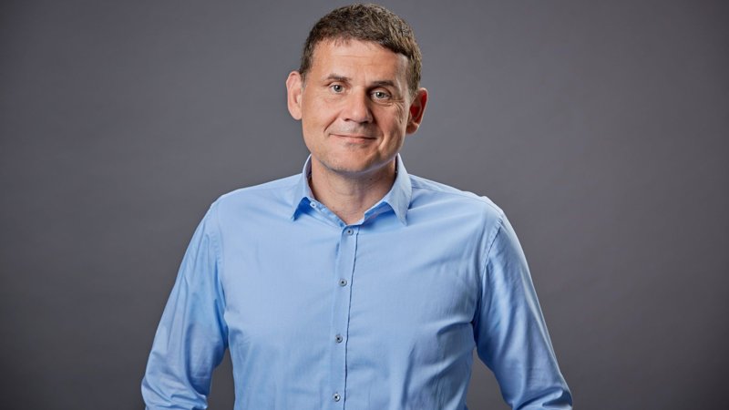Dr. Stefan Bergold