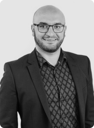 Dr. Roozbeh Safavieh