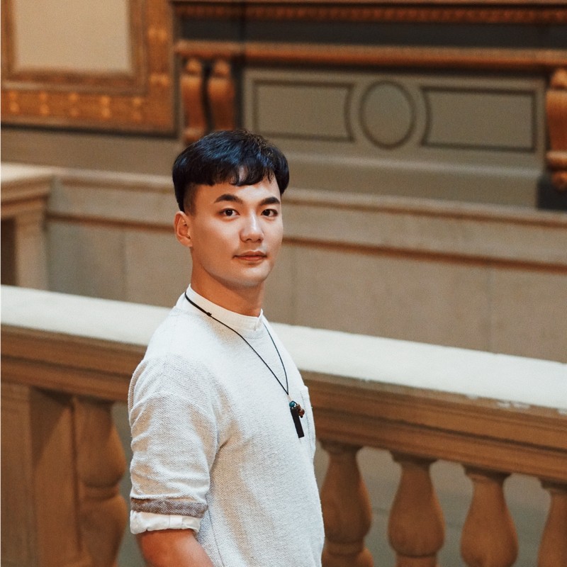 Haojun Jia