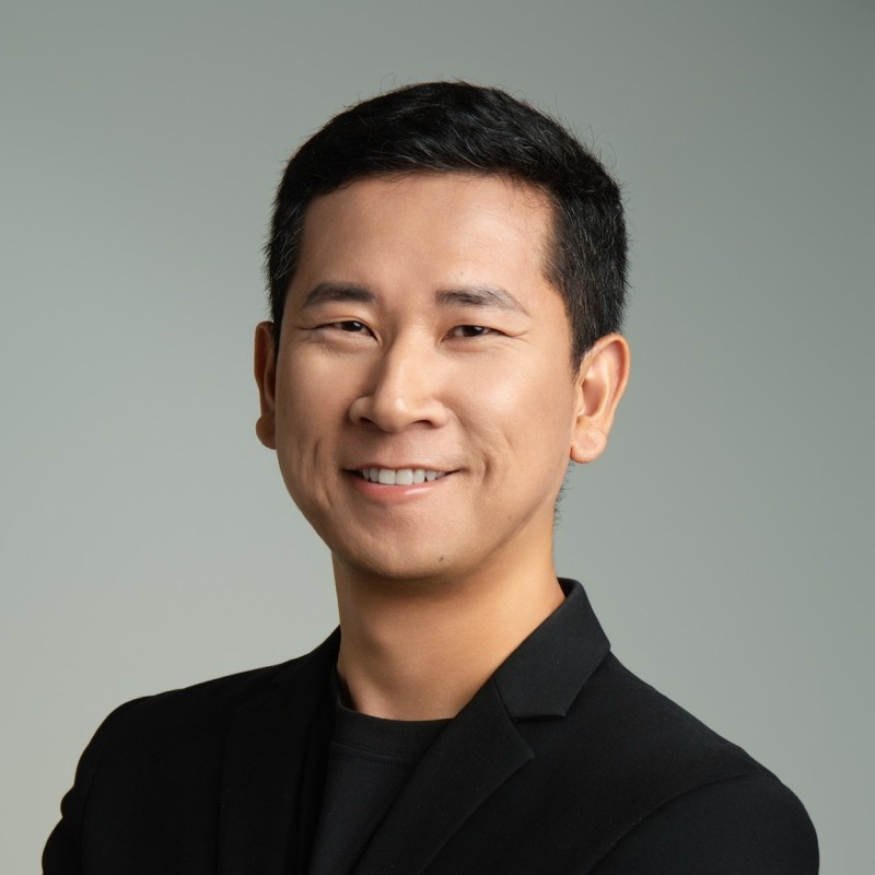 Luchuan Li