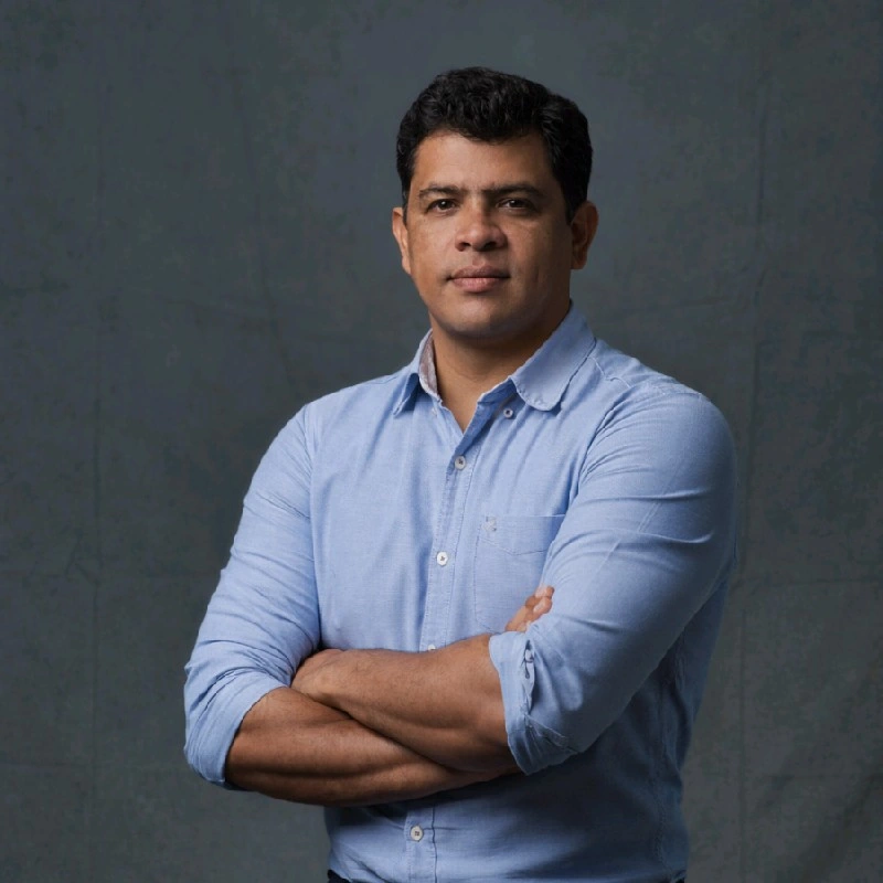 Karthik V