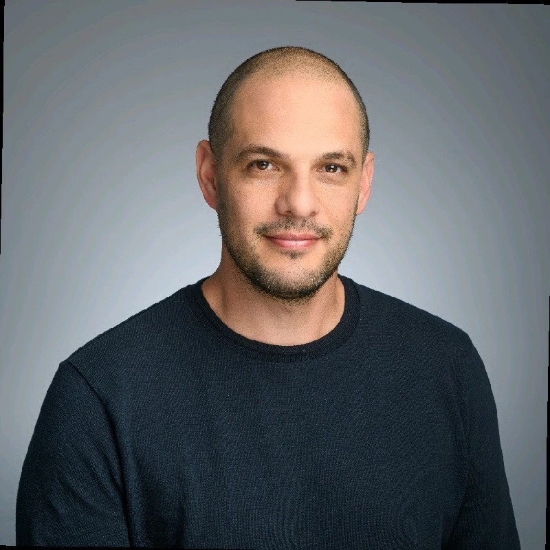 Raviv Raz