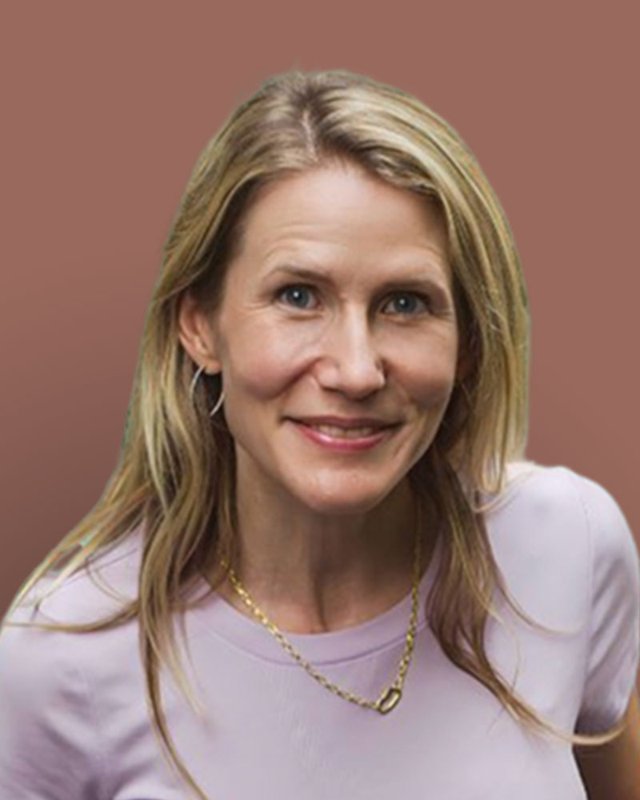 Ellen Decareau