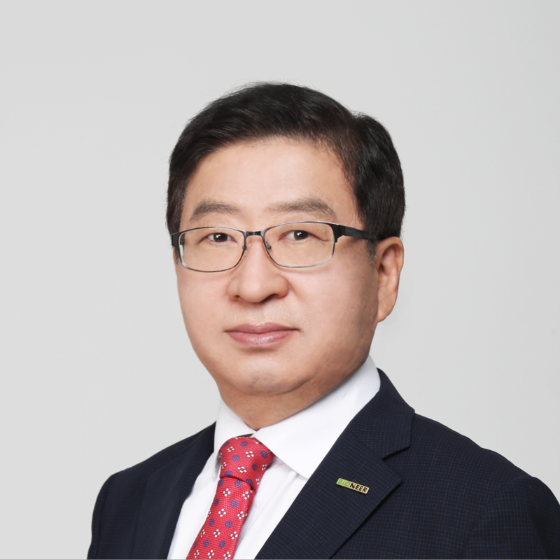 Yuchen J.