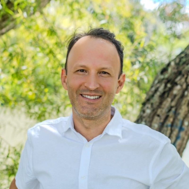 Mauricio
