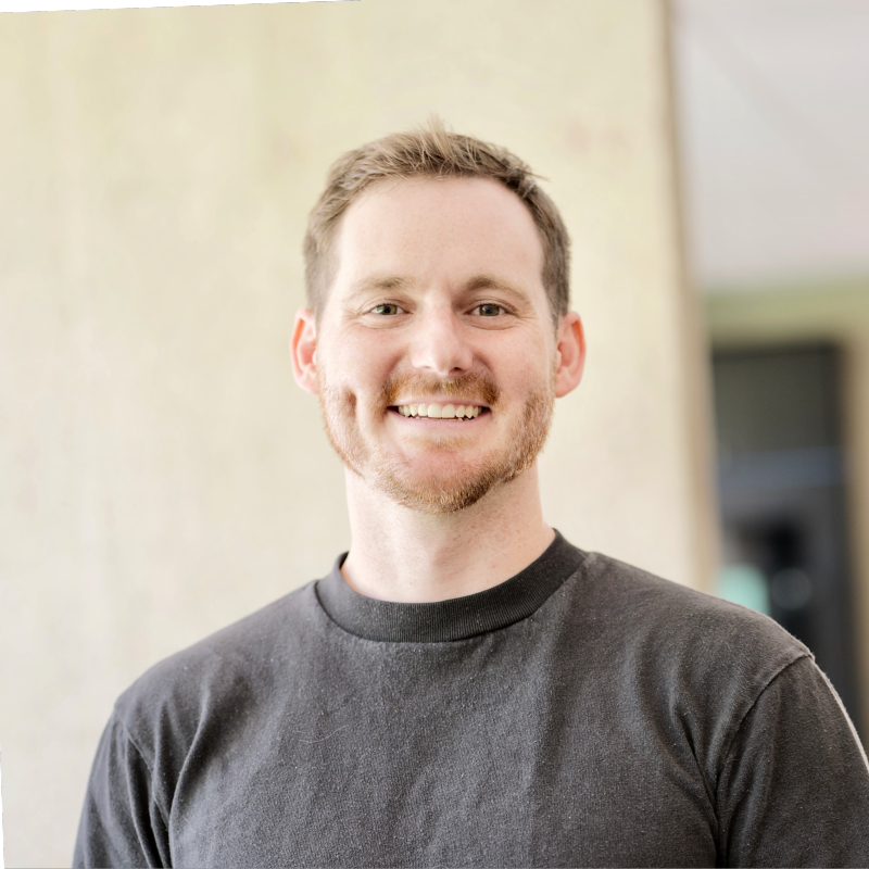 Dr Cameron Cliff