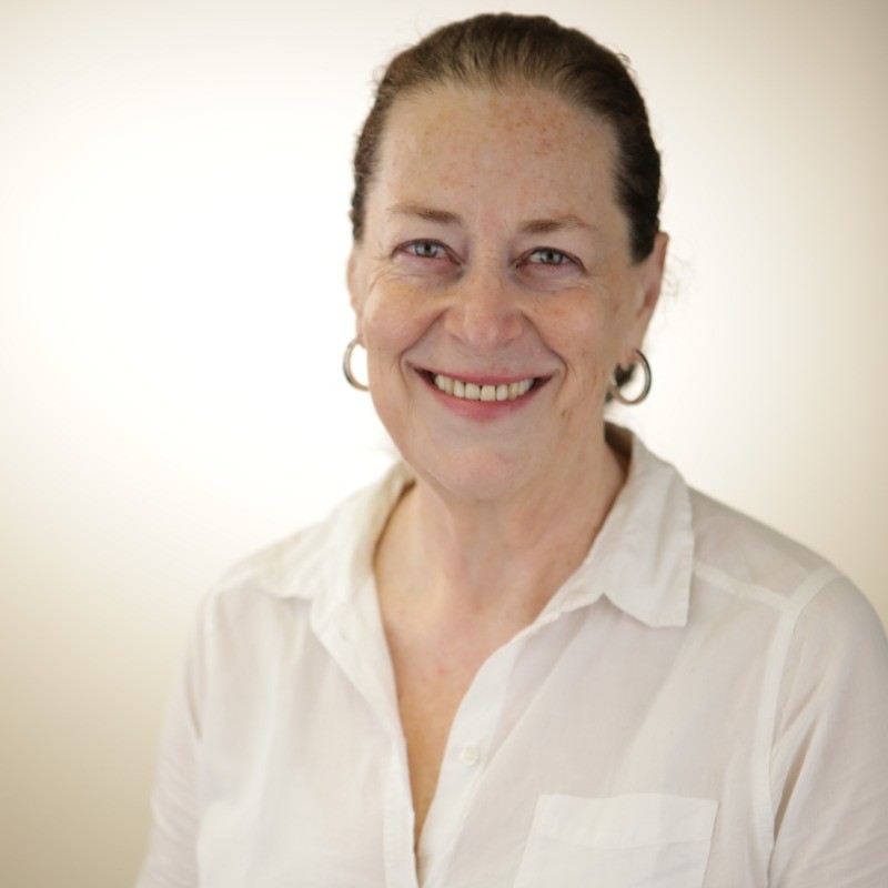 Nurit Tweezer-Zaks