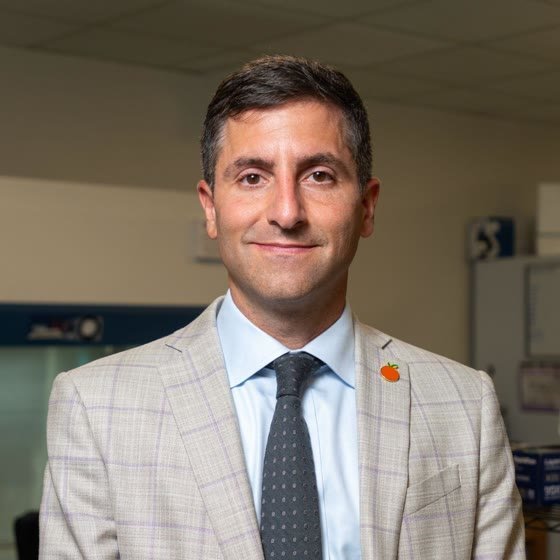 Yianni Lagos