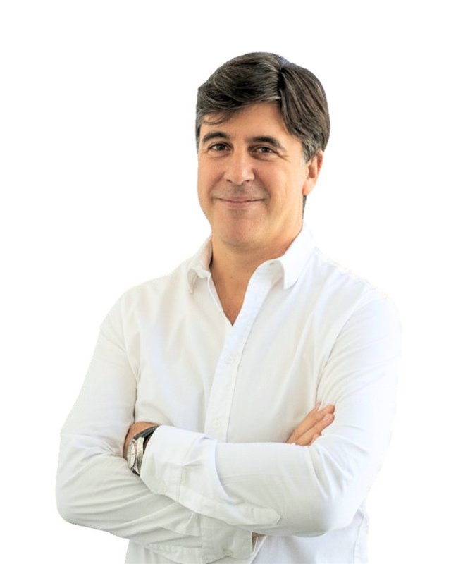 Mariano Buffone