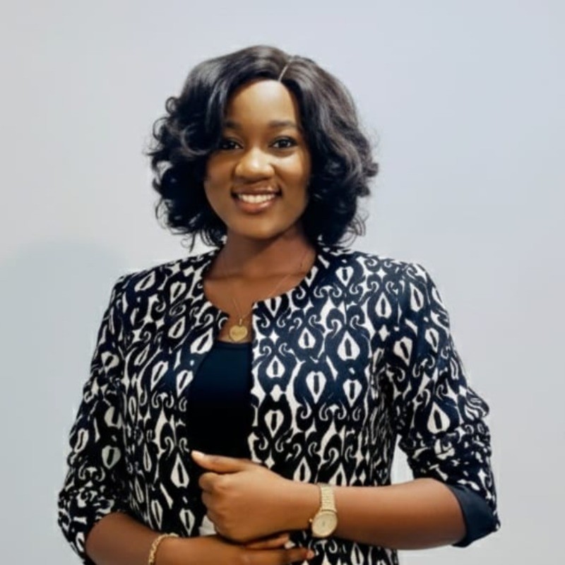 Yewande Akinse