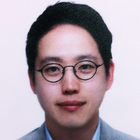 Simon Hwang
