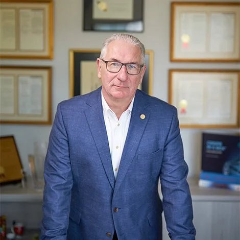 Eric B. Kmiec
