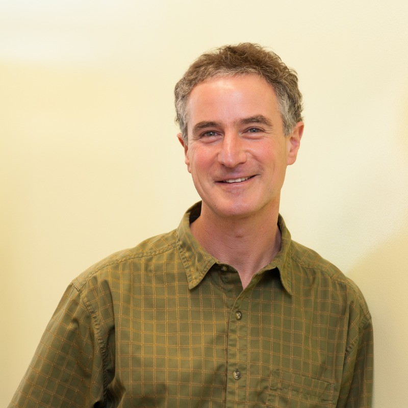 PETER M. HECHT