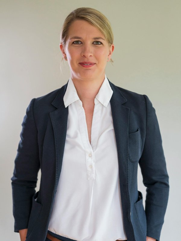 Dr. Cornelia Schwennen