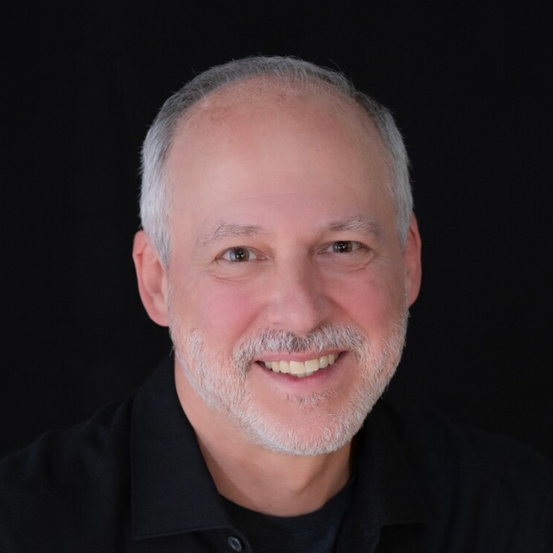 Robert J McCullen