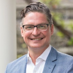 Bruce MacFadyen