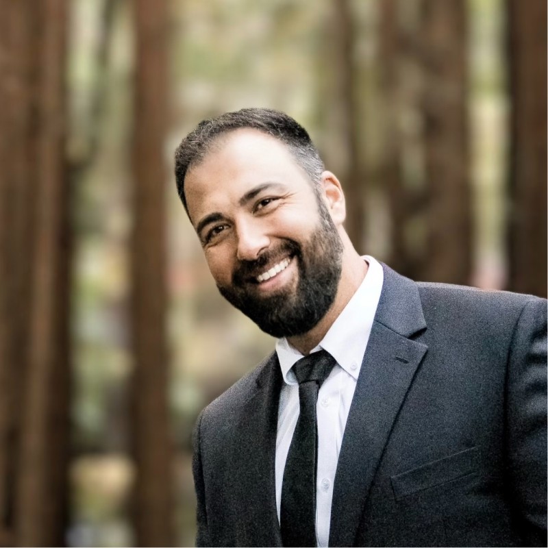 Chris Akhavan