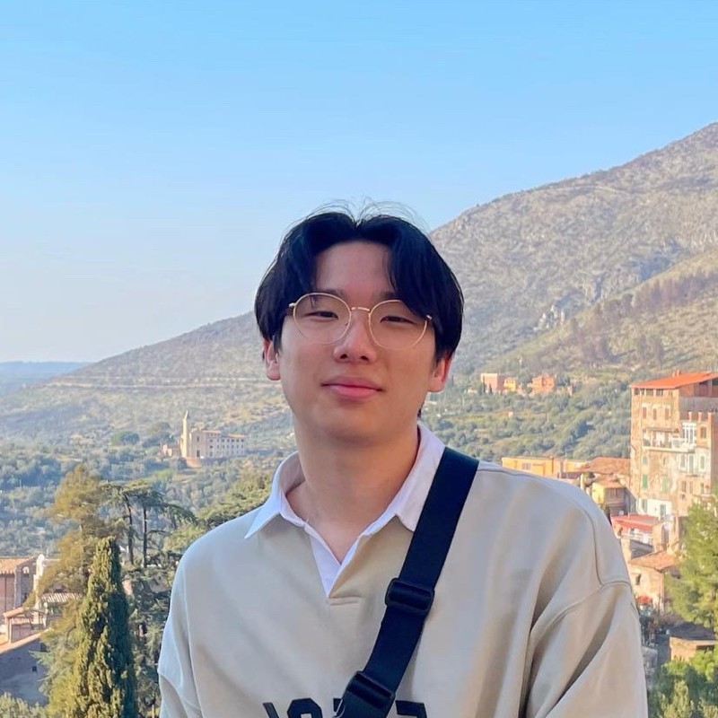 Daniel J. Oh