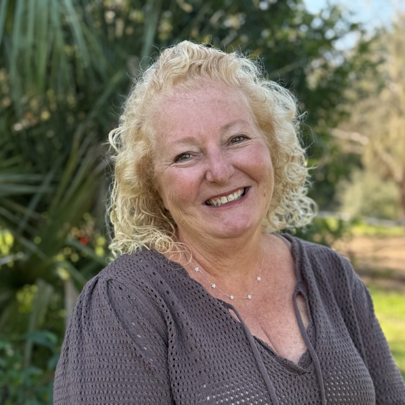 Laura G. Eichorn