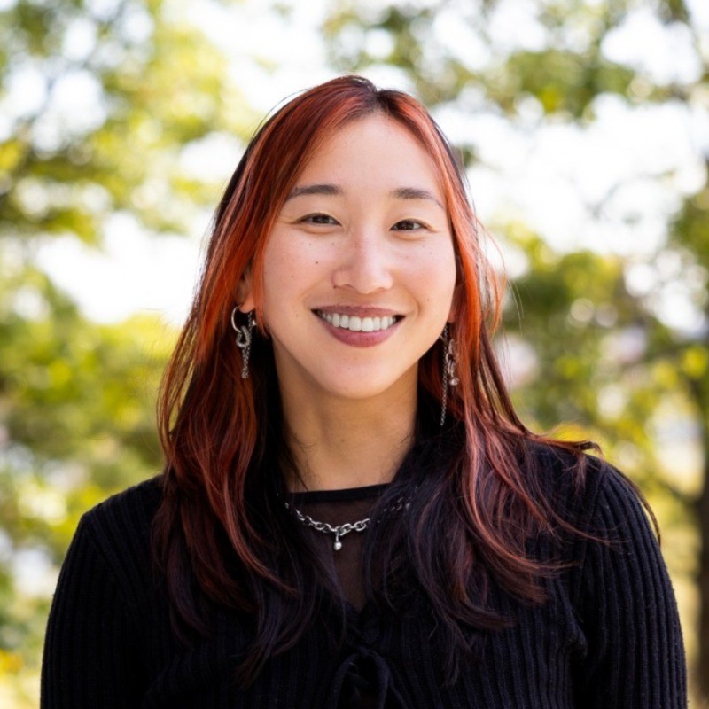 Mio Akasako