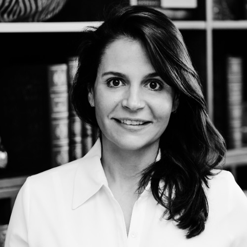 Eva Douzinas