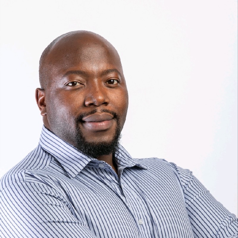 Tendai Mazhude