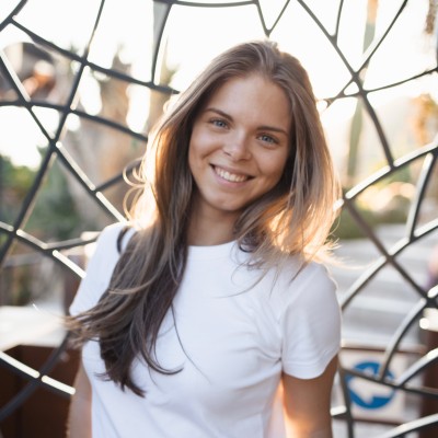 Helena Ije