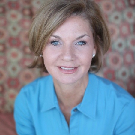 Michelle Lemmons-Poscente