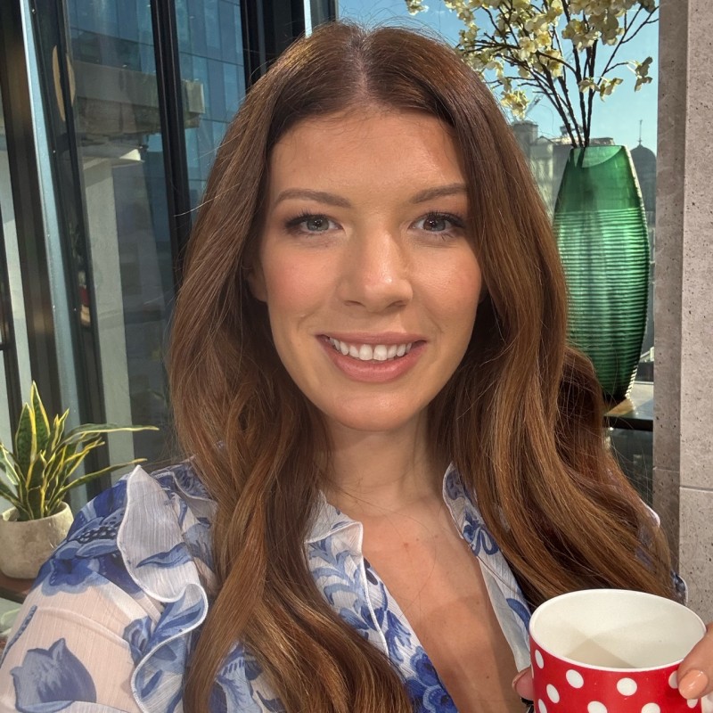 Laura Pomfret