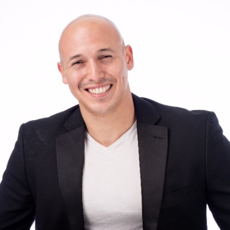 Robert Torres