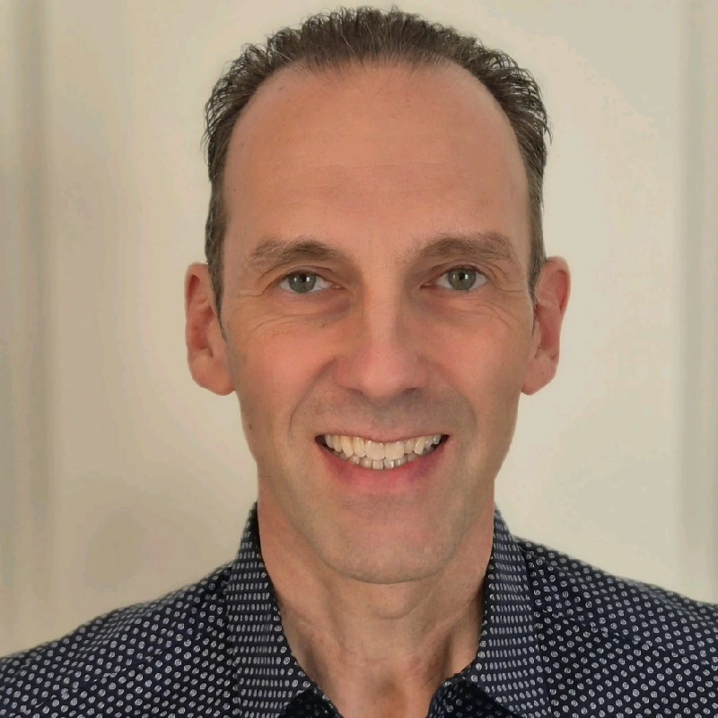 Dr. Holger Ulland