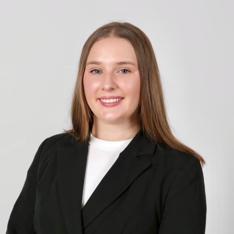 Lauren McMullen
