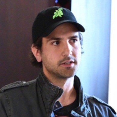 Andrej R