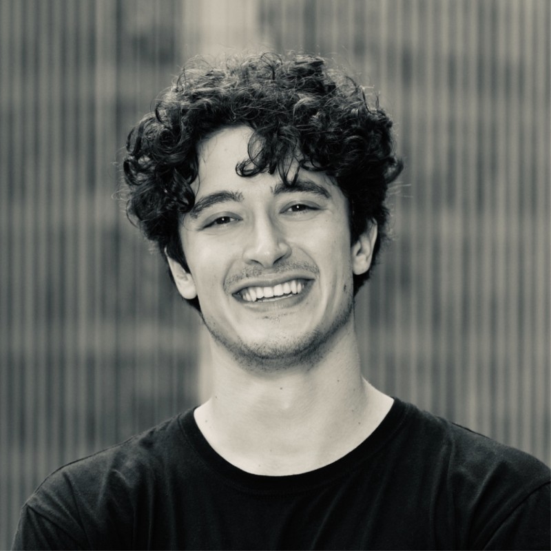 Bernardo B.