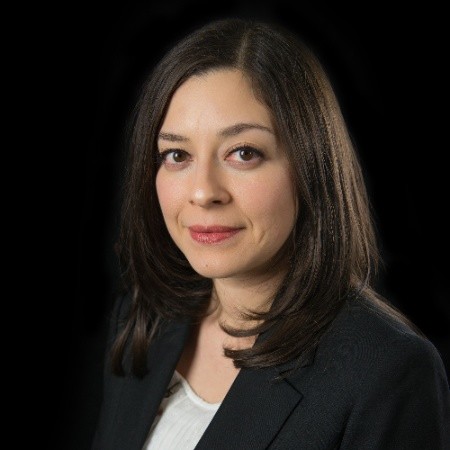 Laura L.