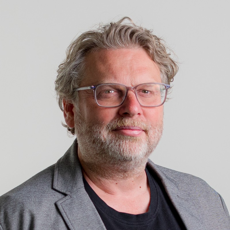 Andrew Van de Burgt
