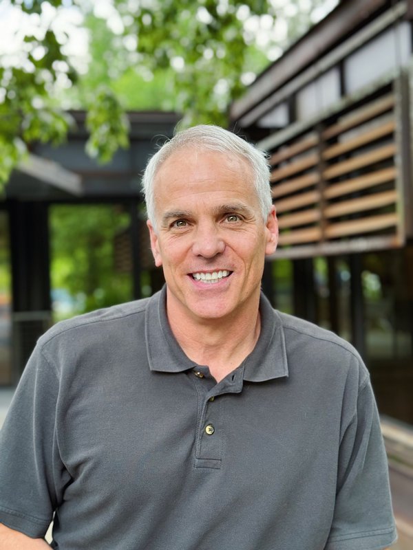 Steven Dauphin